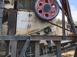 喜訊！中意C型顎式破碎機(jī)順利下線 環(huán)保砂石廠機(jī)型