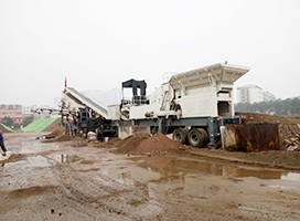 中意建筑垃圾破碎機(jī)就地取材，移動制磚機(jī)讓建筑垃圾變廢為寶