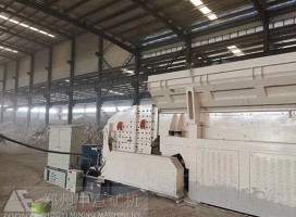 中意礦機(jī)圓錐破碎機(jī)，滿足消費(fèi)者的綜合需求